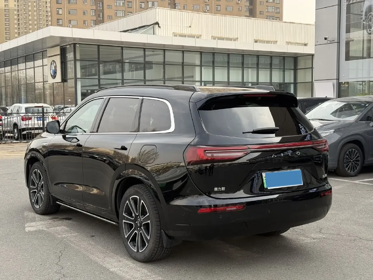 2024 AITO AITO M7 1.5T 152HP L4 REEV 42KWH,autocango,china used car exporter,china ev exporter,chinese used car exporter,chinese used ev exporter