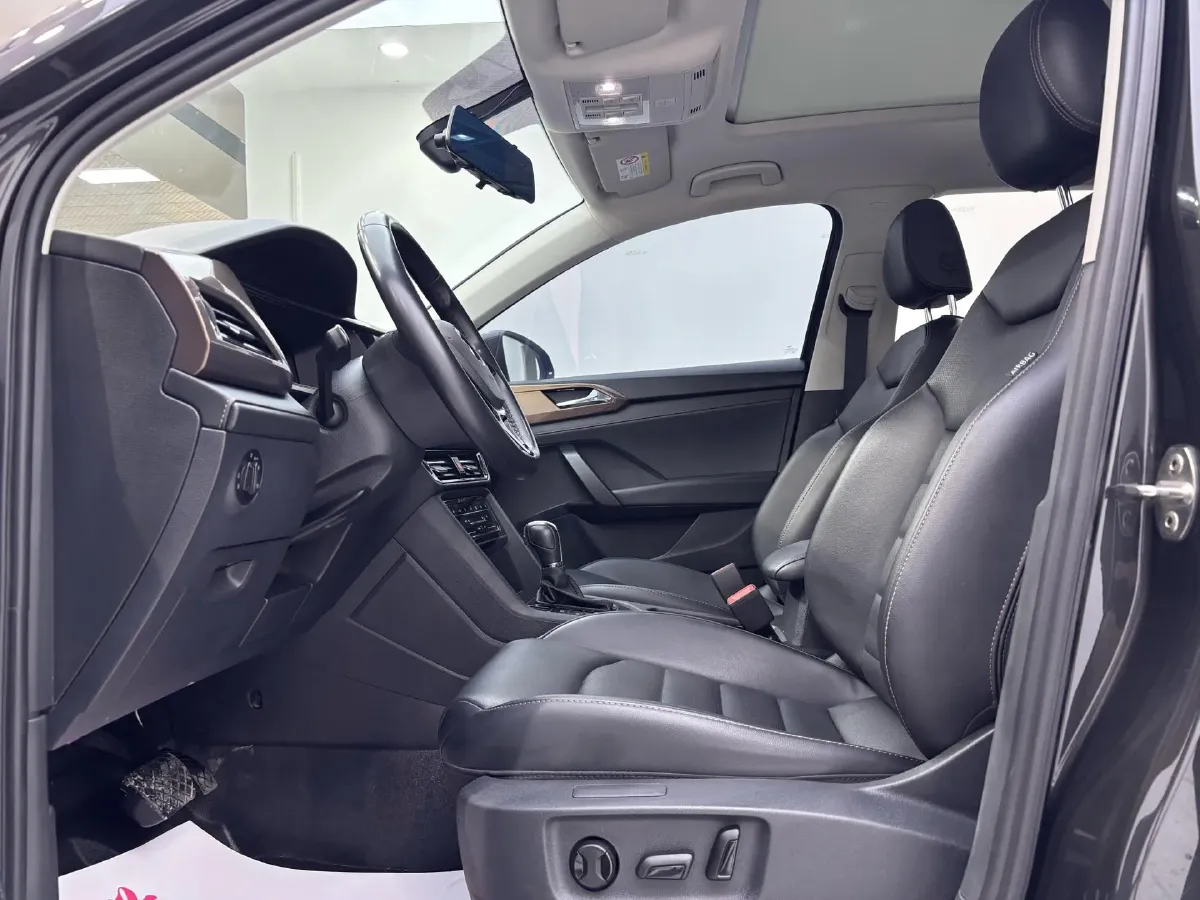 2022 Volkswagen Tharu 1.4T 150HP L4 7DCT,autocango,china used car exporter,china ev exporter,chinese used car exporter,chinese used ev exporter