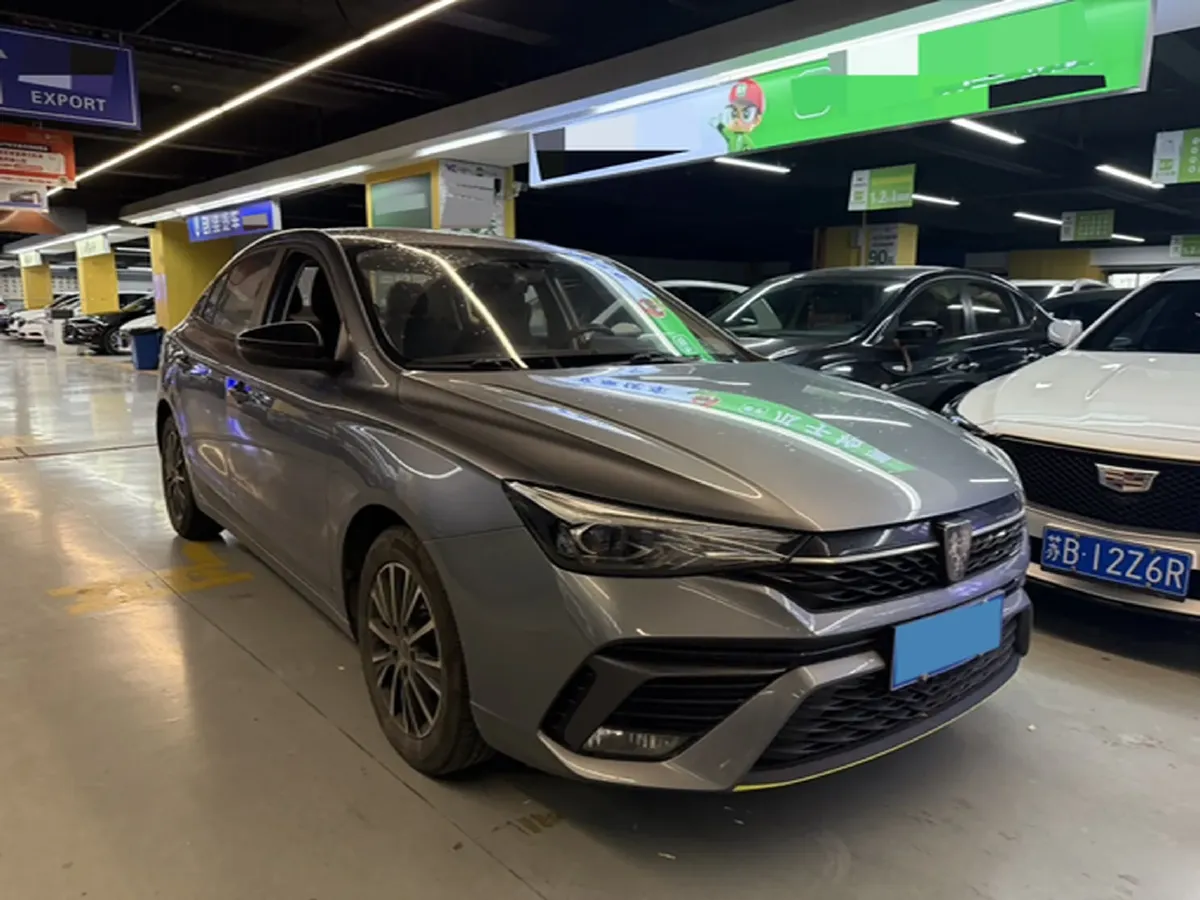 2021 Roewe i5 1.5L 120HP L4 5MT,autocango,china used car exporter,china ev exporter,chinese used car exporter,chinese used ev exporter