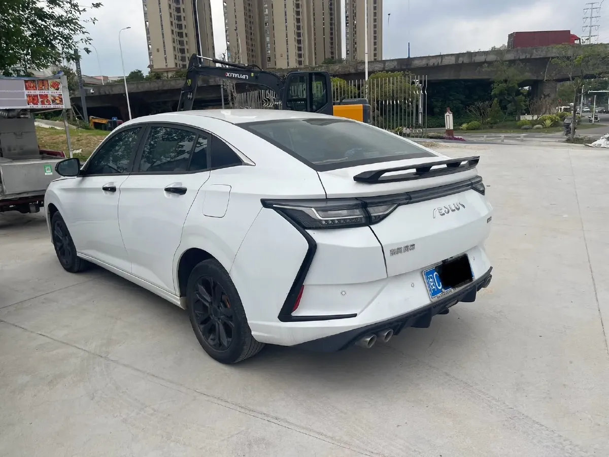 2023 DongFeng Aeolus YiXuan 1.5L 125HP L4 6DCT,autocango,china used car exporter,china ev exporter,chinese used car exporter,chinese used ev exporter