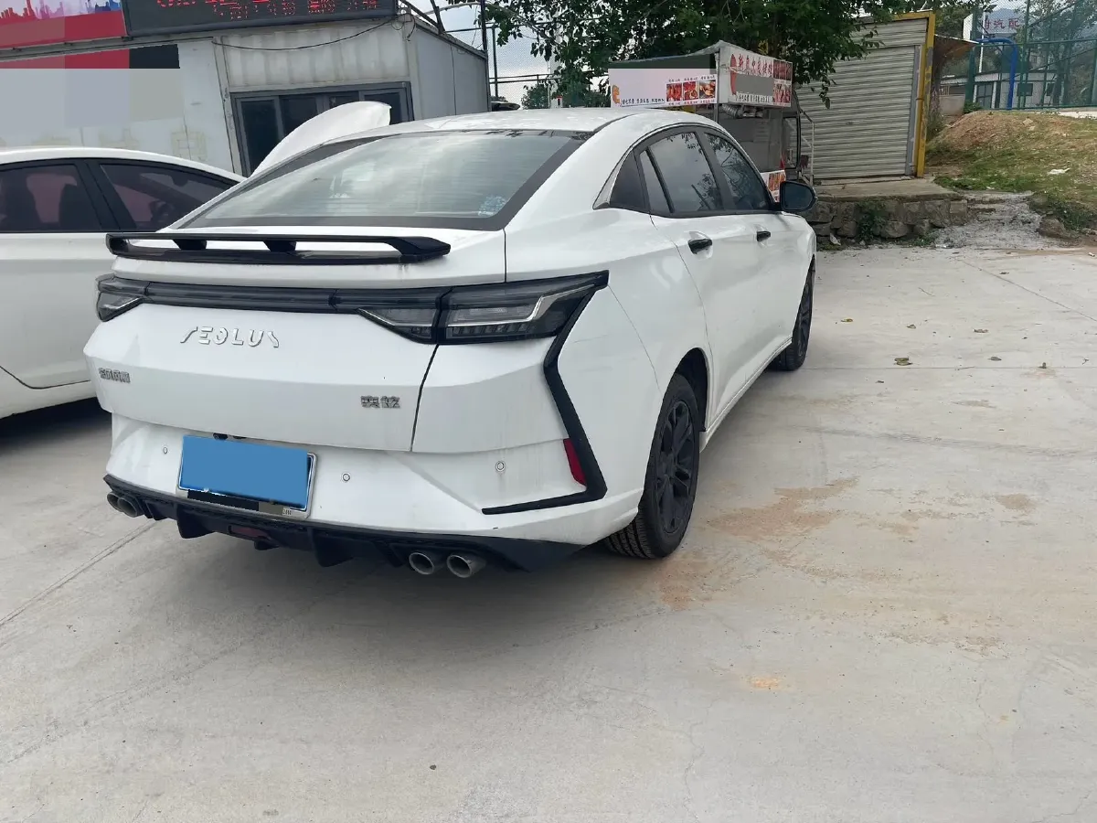 2023 DongFeng Aeolus YiXuan 1.5L 125HP L4 6DCT,autocango,china used car exporter,china ev exporter,chinese used car exporter,chinese used ev exporter