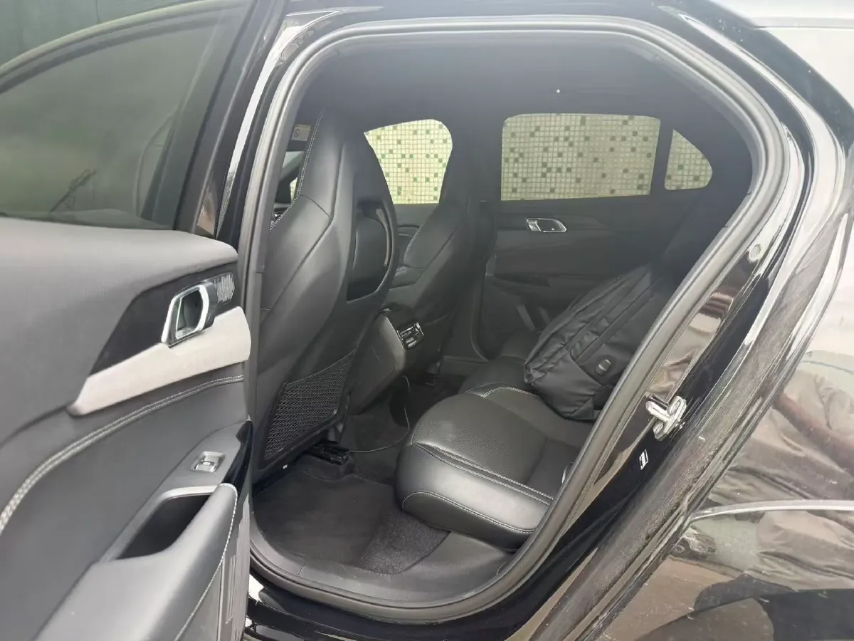 2022 LYNK&CO 02 Hatchback 2.0T 190HP L4 7DCT,autocango,china used car exporter,china ev exporter,chinese used car exporter,chinese used ev exporter