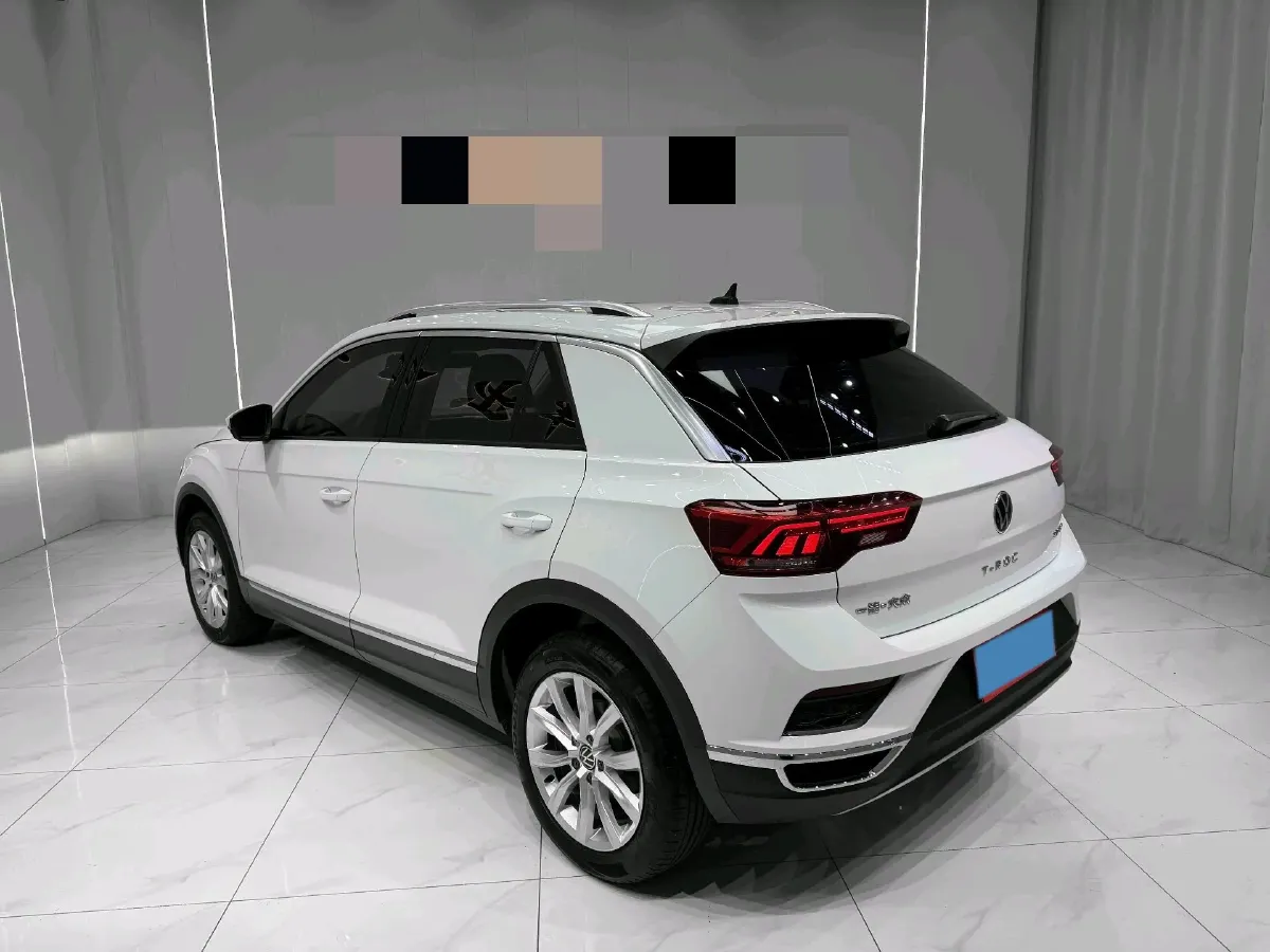 2022 Volkswagen T-Roc 1.4T 150HP L4 7DCT,autocango,china used car exporter,china ev exporter,chinese used car exporter,chinese used ev exporter