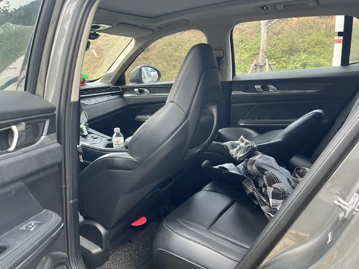 2021 LYNK&CO 01 2.0T 218HP L4 8AT,autocango,china used car exporter,china ev exporter,chinese used car exporter,chinese used ev exporter