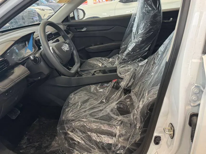 2024 DongFeng Aeolus YiXuan 1.5L 125HP L4 6DCT,autocango,china used car exporter,china ev exporter,chinese used car exporter,chinese used ev exporter