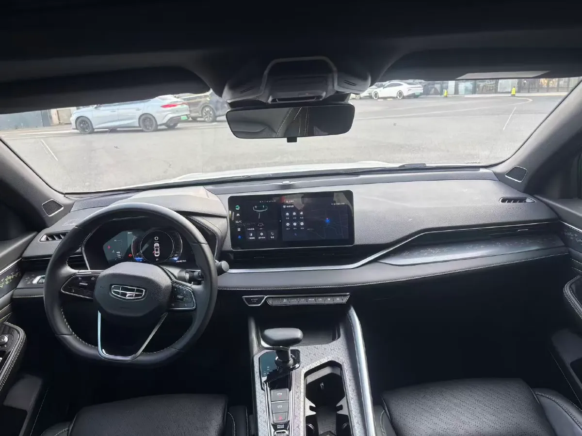 2023 Geely Preface 1.5T 181HP L4 7DCT,autocango,china used car exporter,china ev exporter,chinese used car exporter,chinese used ev exporter