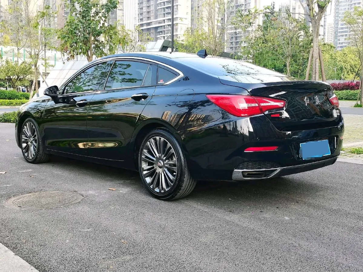 2020 HongQi H5 1.8T 197HP L4 6AT,autocango,china used car exporter,china ev exporter,chinese used car exporter,chinese used ev exporter