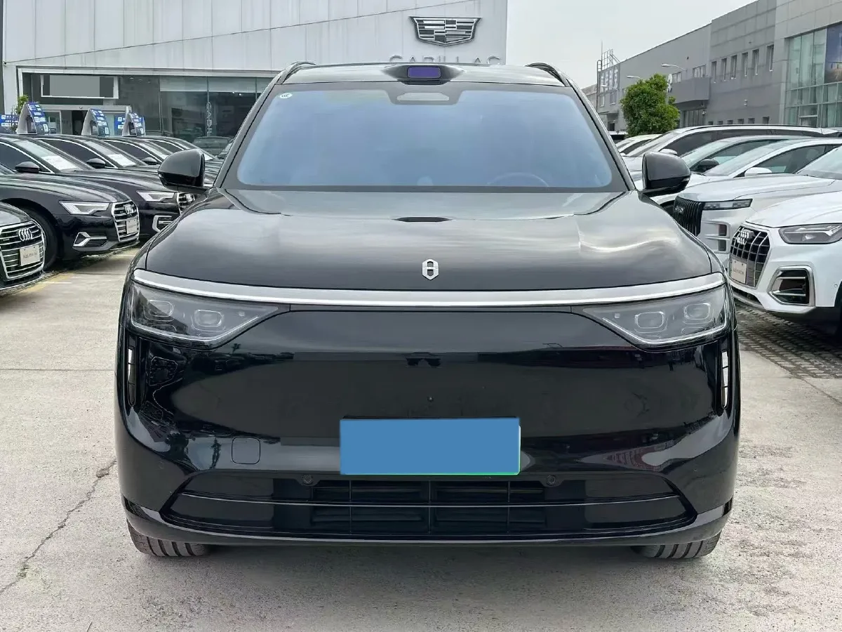 2025 AITO AITO M8 BEV,autocango,china used car exporter,china ev exporter,chinese used car exporter,chinese used ev exporter