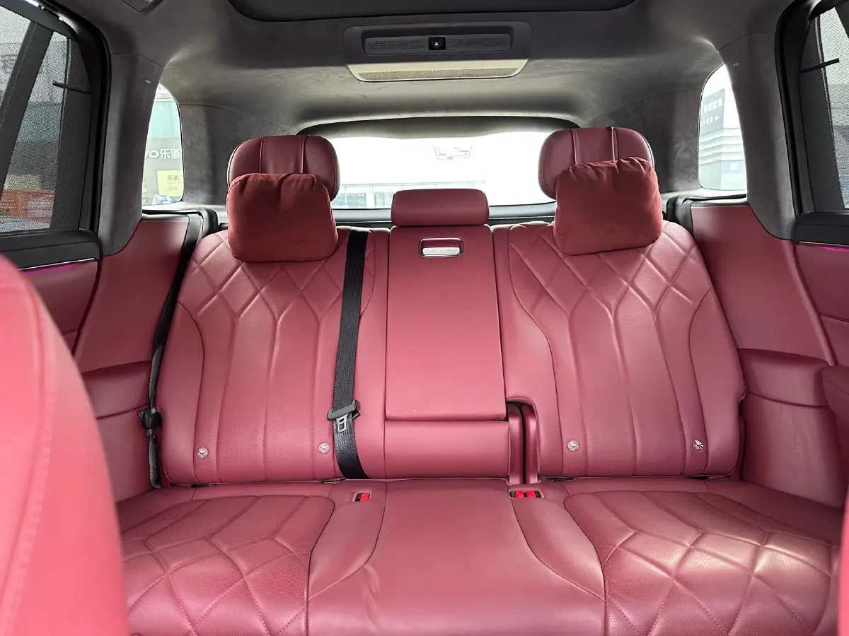 2025 AITO AITO M8 BEV,autocango,china used car exporter,china ev exporter,chinese used car exporter,chinese used ev exporter