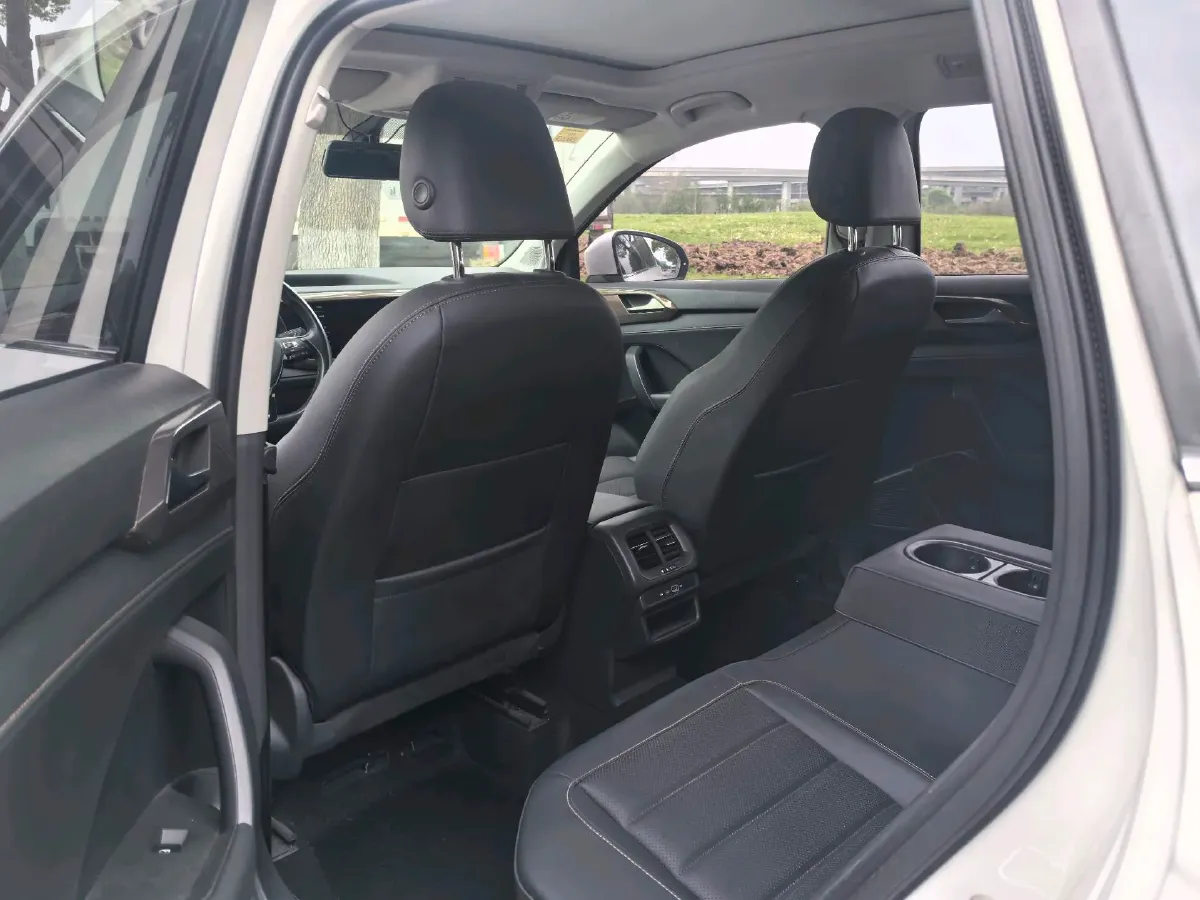 2021 Volkswagen Tharu 1.4T 150HP L4 7DCT,autocango,china used car exporter,china ev exporter,chinese used car exporter,chinese used ev exporter