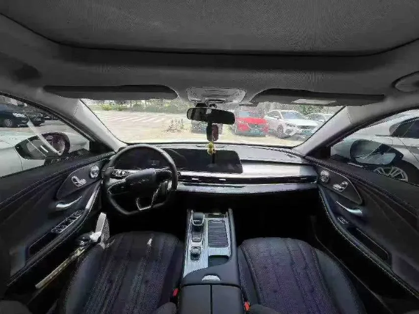 2024 Fulwin FulwinA8 1.5T 156HP L4 1DHT PHEV 18.3KWH,autocango,china used car exporter,china ev exporter,chinese used car exporter,chinese used ev exporter