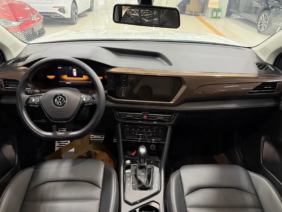 2022 Volkswagen Tharu 1.4T 150HP L4 7DCT,autocango,china used car exporter,china ev exporter,chinese used car exporter,chinese used ev exporter