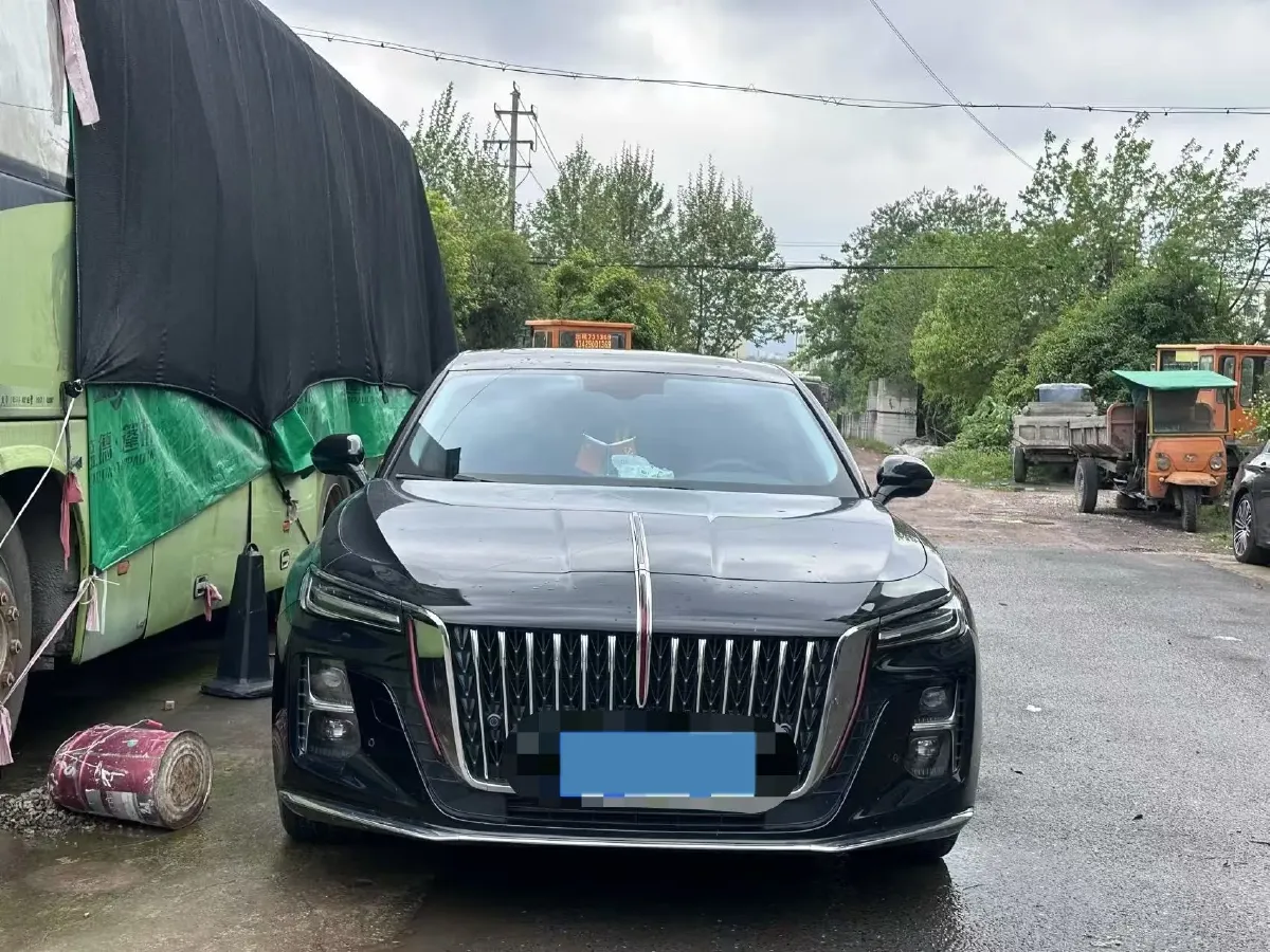 2024 HongQi H5 1.5T 169HP L4 7DCT,autocango,china used car exporter,china ev exporter,chinese used car exporter,chinese used ev exporter