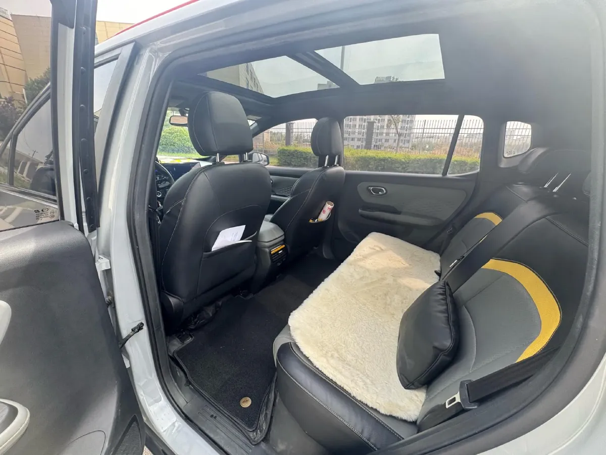 2022 Geely Okavango 1.8T 184HP L4 7DCT,autocango,china used car exporter,china ev exporter,chinese used car exporter,chinese used ev exporter