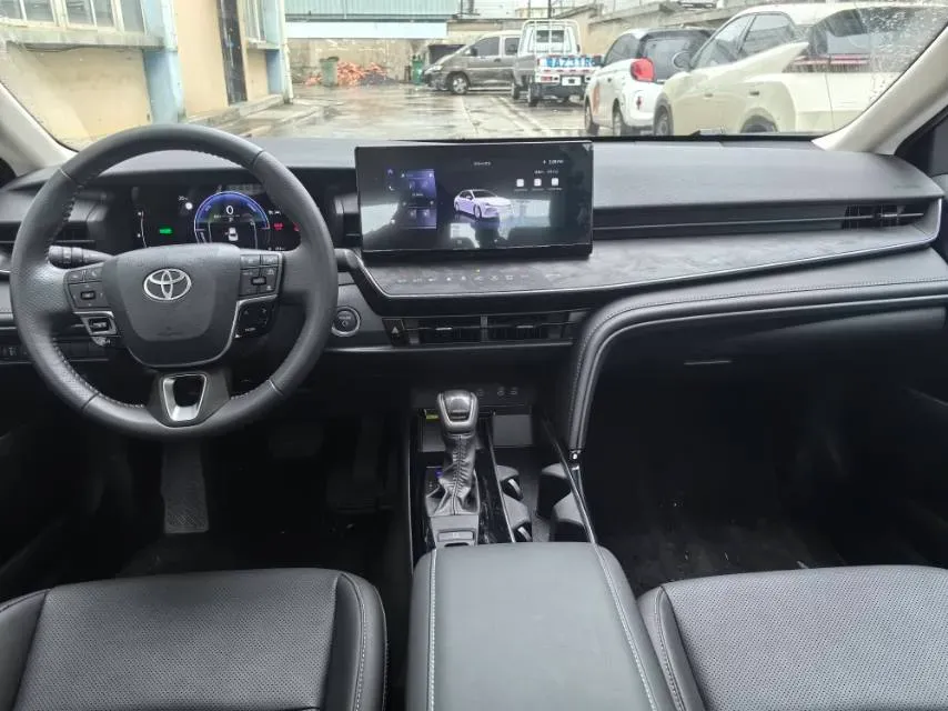 2024 Toyota Camry 2.0L 152HP L4 E-CVT Hybrid,autocango,china used car exporter,china ev exporter,chinese used car exporter,chinese used ev exporter