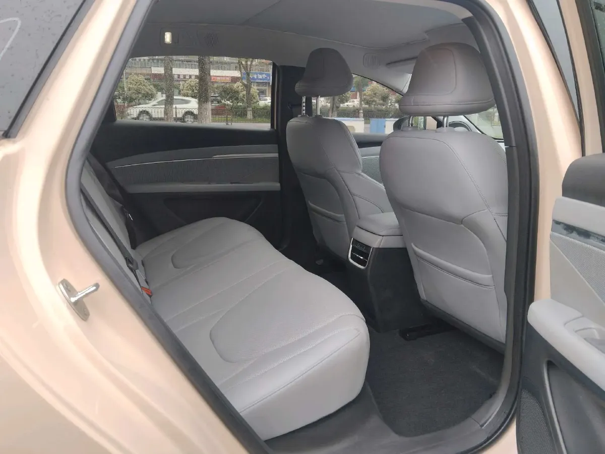 2024 Xpeng MONA M03 BEV 62.2KWH,autocango,china used car exporter,china ev exporter,chinese used car exporter,chinese used ev exporter