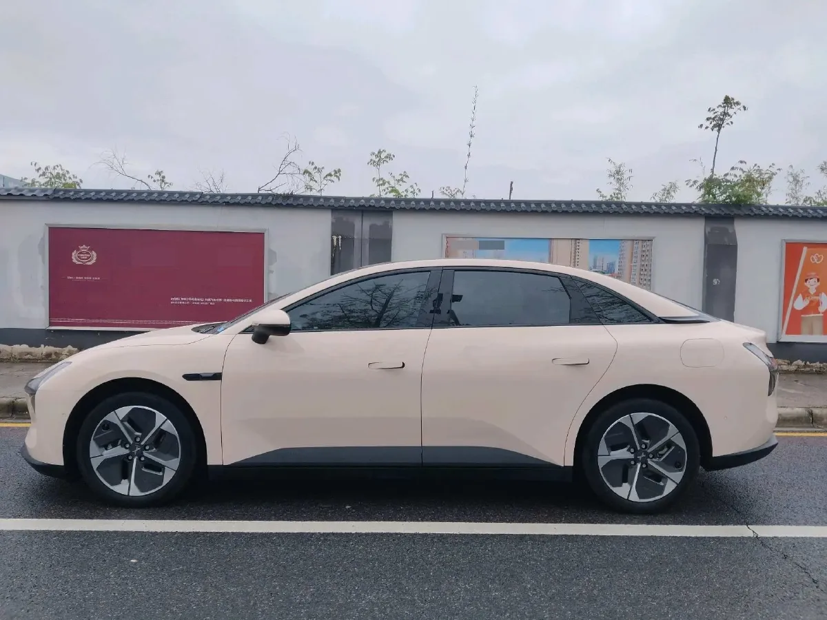 2024 Xpeng MONA M03 BEV 62.2KWH,autocango,china used car exporter,china ev exporter,chinese used car exporter,chinese used ev exporter