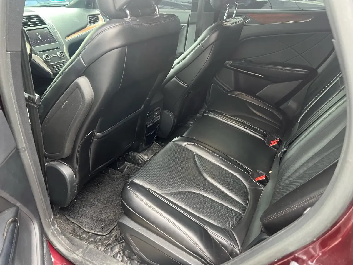 2017 Lincoln MKC 2.0T 203HP L4 6AT,autocango,china used car exporter,china ev exporter,chinese used car exporter,chinese used ev exporter