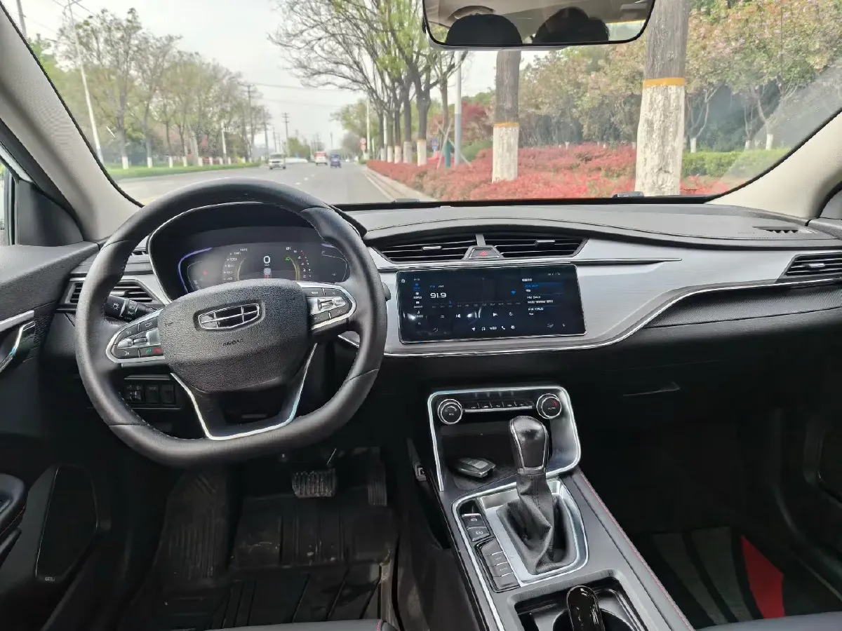 2019 Geely Binray 1.0T 136HP L3 6DCT,autocango,china used car exporter,china ev exporter,chinese used car exporter,chinese used ev exporter