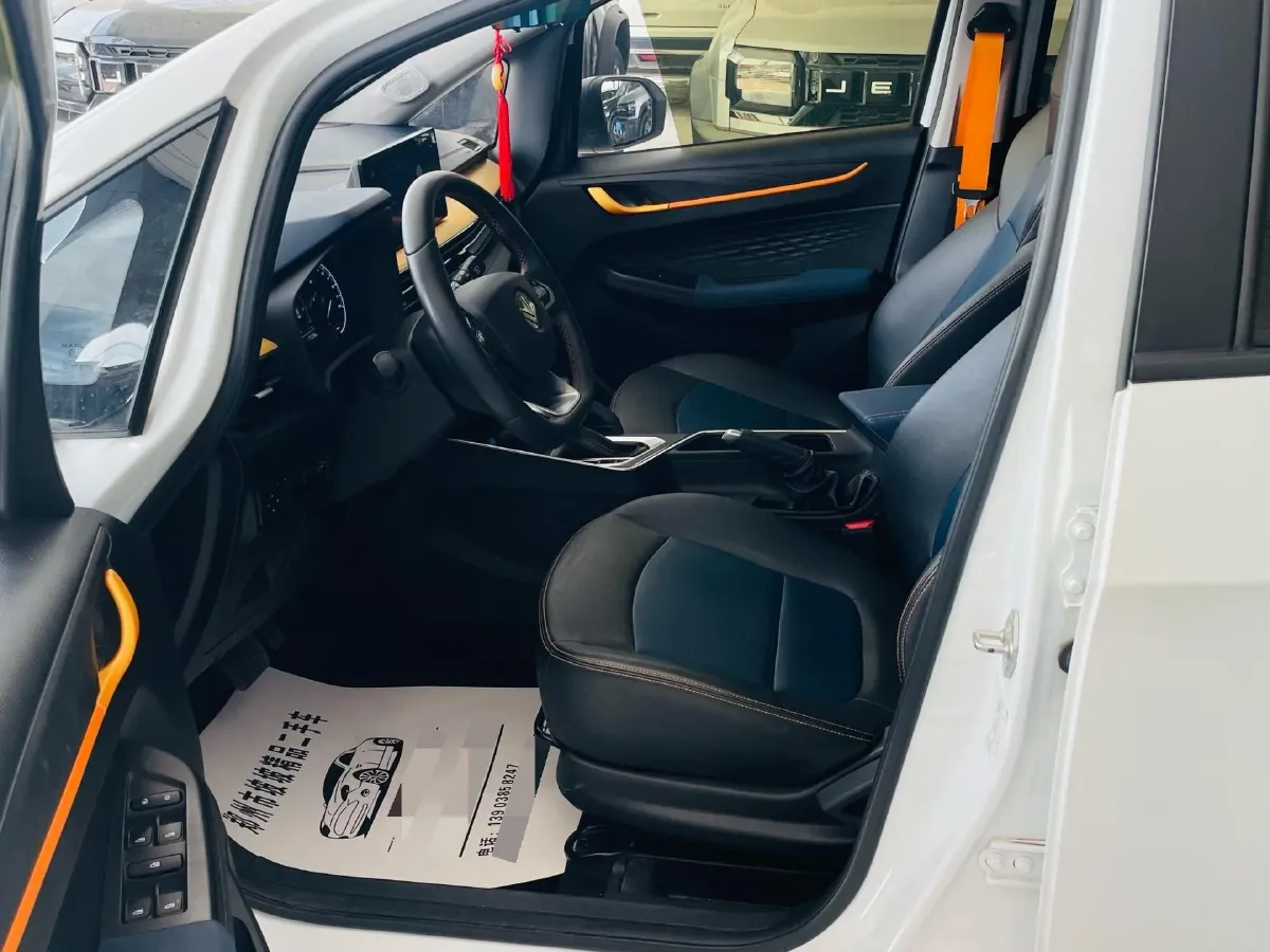 2022 Livan X3 PRO 1.5L 113HP L4 CVT,autocango,china used car exporter,china ev exporter,chinese used car exporter,chinese used ev exporter