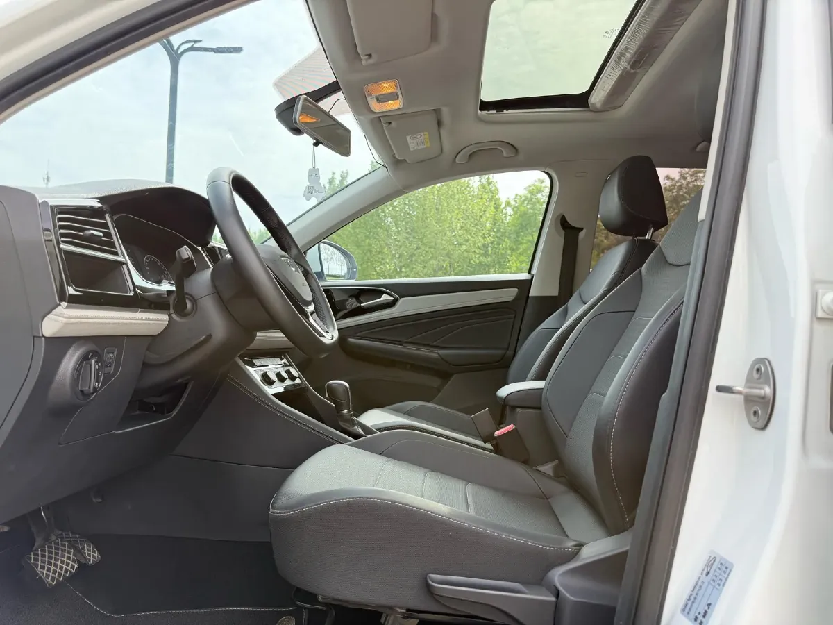 2024 Jetta VS5 1.4T 150HP L4 6AT,autocango,china used car exporter,china ev exporter,chinese used car exporter,chinese used ev exporter