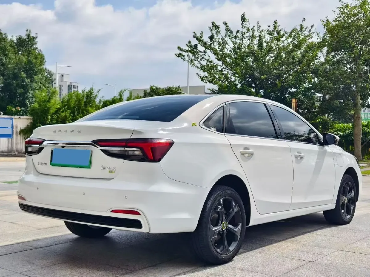 2022 JMC YuHu 7 2.0T 141HP L4 8AT,autocango,china used car exporter,china ev exporter,chinese used car exporter,chinese used ev exporter