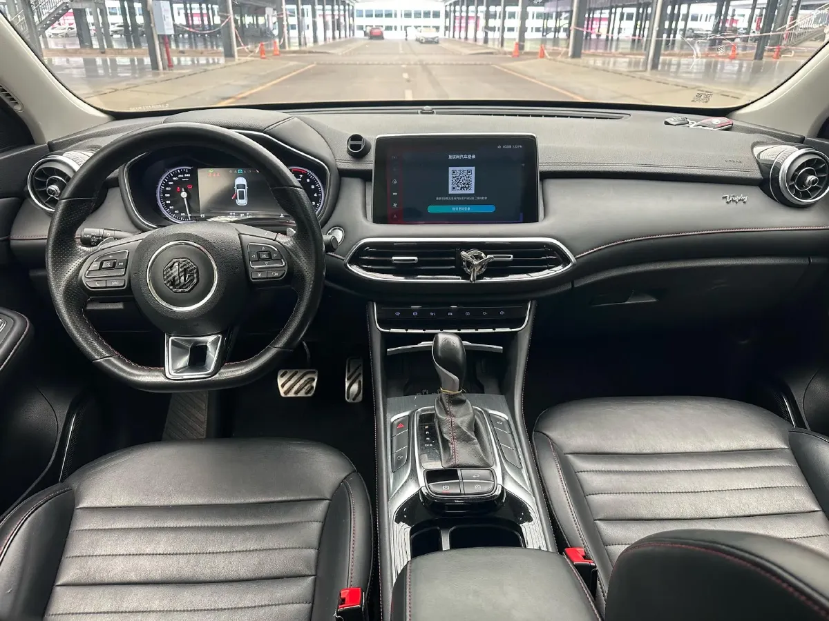 2018 MG HS 2.0T 231HP L4 6DCT,autocango,china used car exporter,china ev exporter,chinese used car exporter,chinese used ev exporter