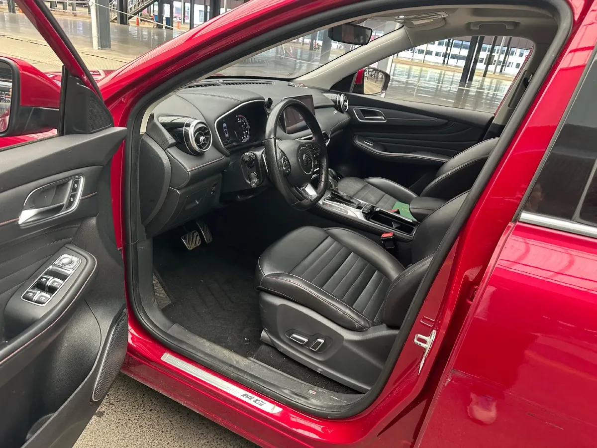 2018 MG HS 2.0T 231HP L4 6DCT,autocango,china used car exporter,china ev exporter,chinese used car exporter,chinese used ev exporter