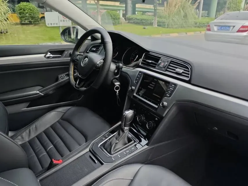 2018 Volkswagen Lamando 1.4T 150HP L4 7DCT,autocango,china used car exporter,china ev exporter,chinese used car exporter,chinese used ev exporter