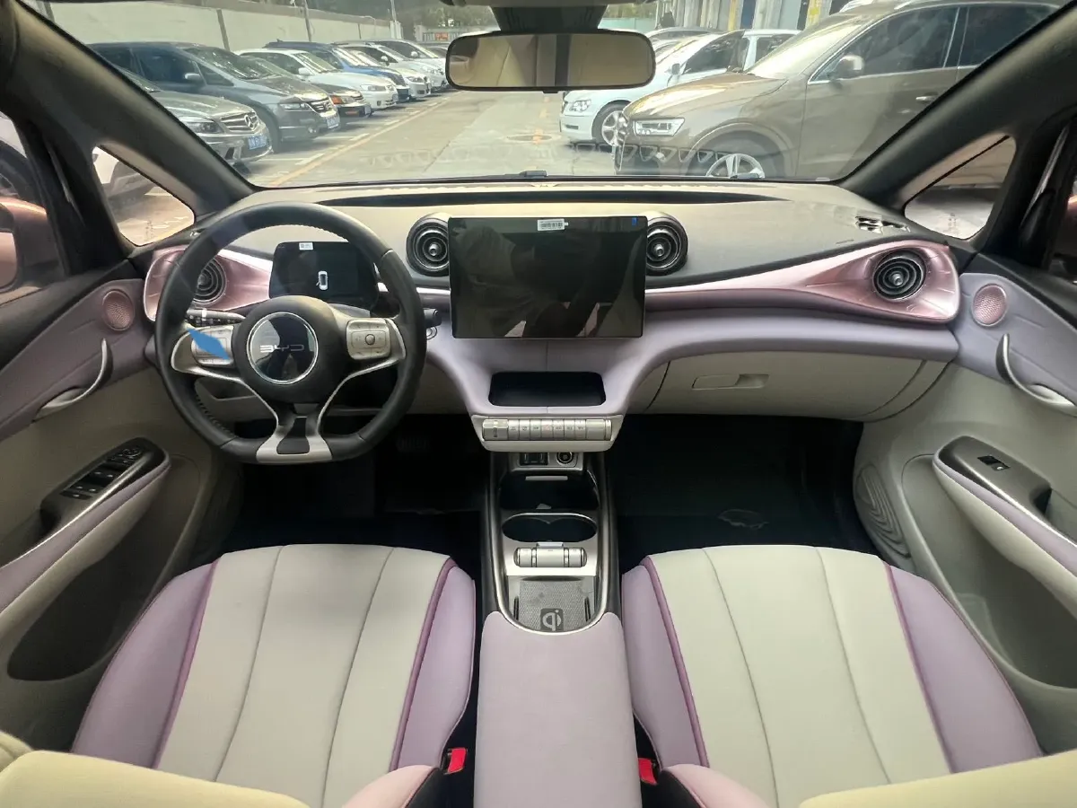 2021 Ford Escort 1.5L 122HP L3 6AT,autocango,china used car exporter,china ev exporter,chinese used car exporter,chinese used ev exporter