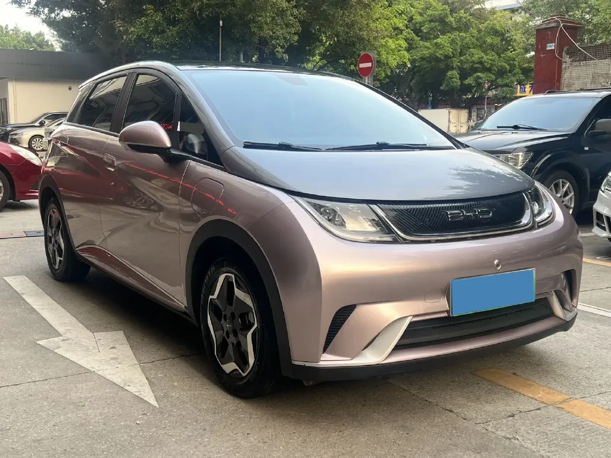 2021 Ford Escort 1.5L 122HP L3 6AT,autocango,china used car exporter,china ev exporter,chinese used car exporter,chinese used ev exporter