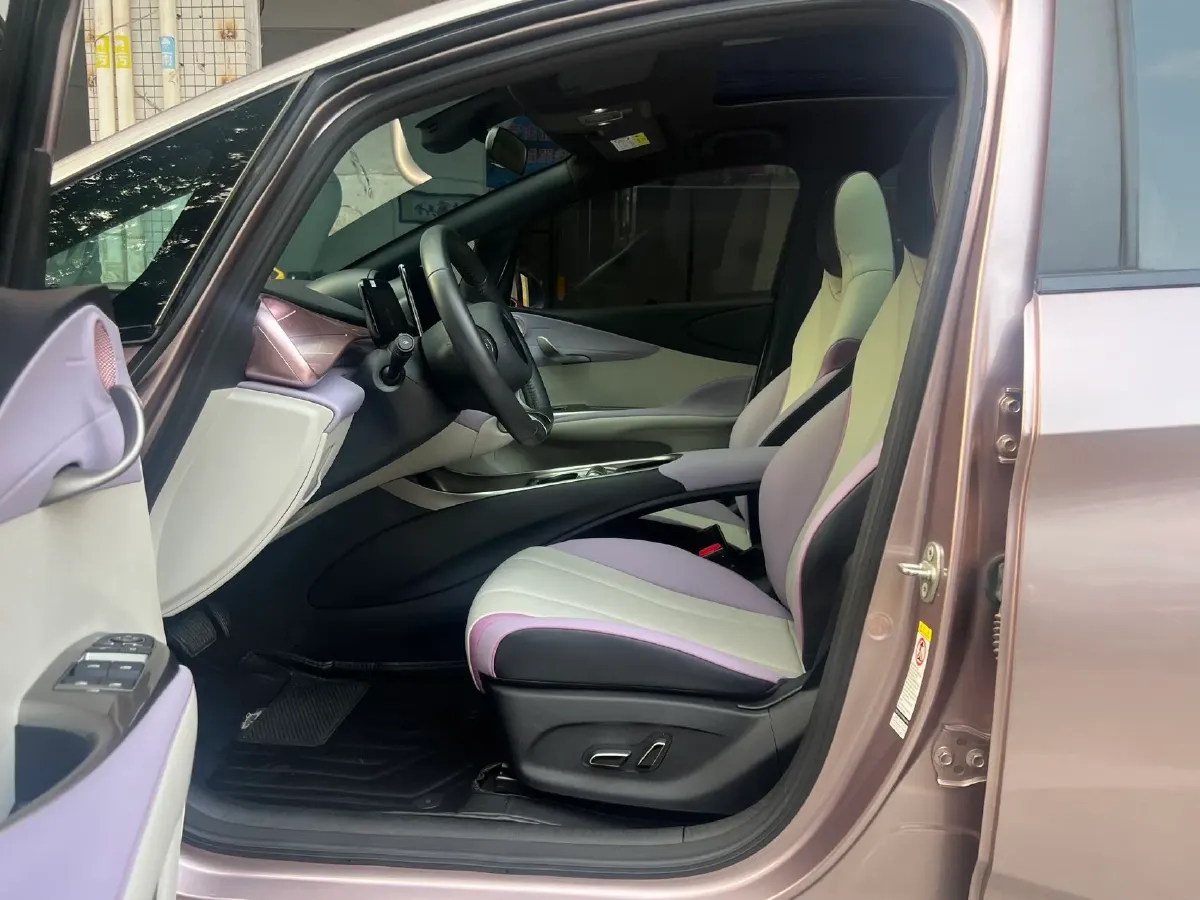 2021 Ford Escort 1.5L 122HP L3 6AT,autocango,china used car exporter,china ev exporter,chinese used car exporter,chinese used ev exporter