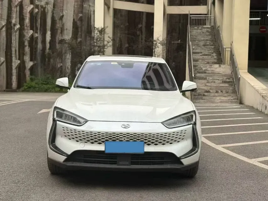 2020 SERES SF5 Range Extended 112HP REEV 35KWH,autocango,china used car exporter,china ev exporter,chinese used car exporter,chinese used ev exporter