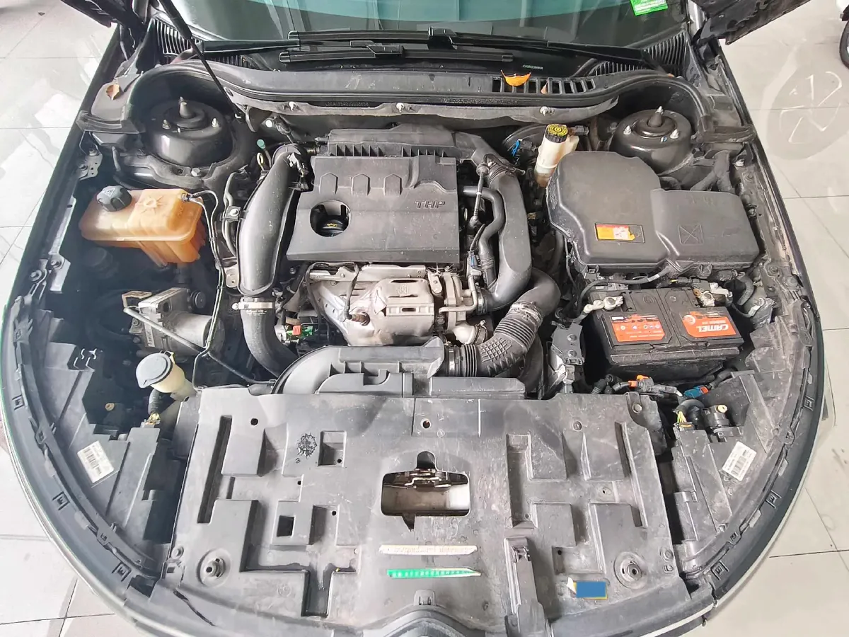 2017 Citroen C5 1.8T 204HP L4 6AT,autocango,china used car exporter,china ev exporter,chinese used car exporter,chinese used ev exporter