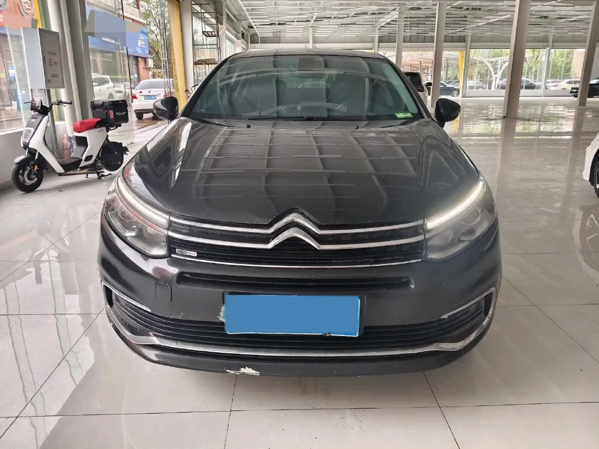 2017 Citroen C5 1.8T 204HP L4 6AT,autocango,china used car exporter,china ev exporter,chinese used car exporter,chinese used ev exporter