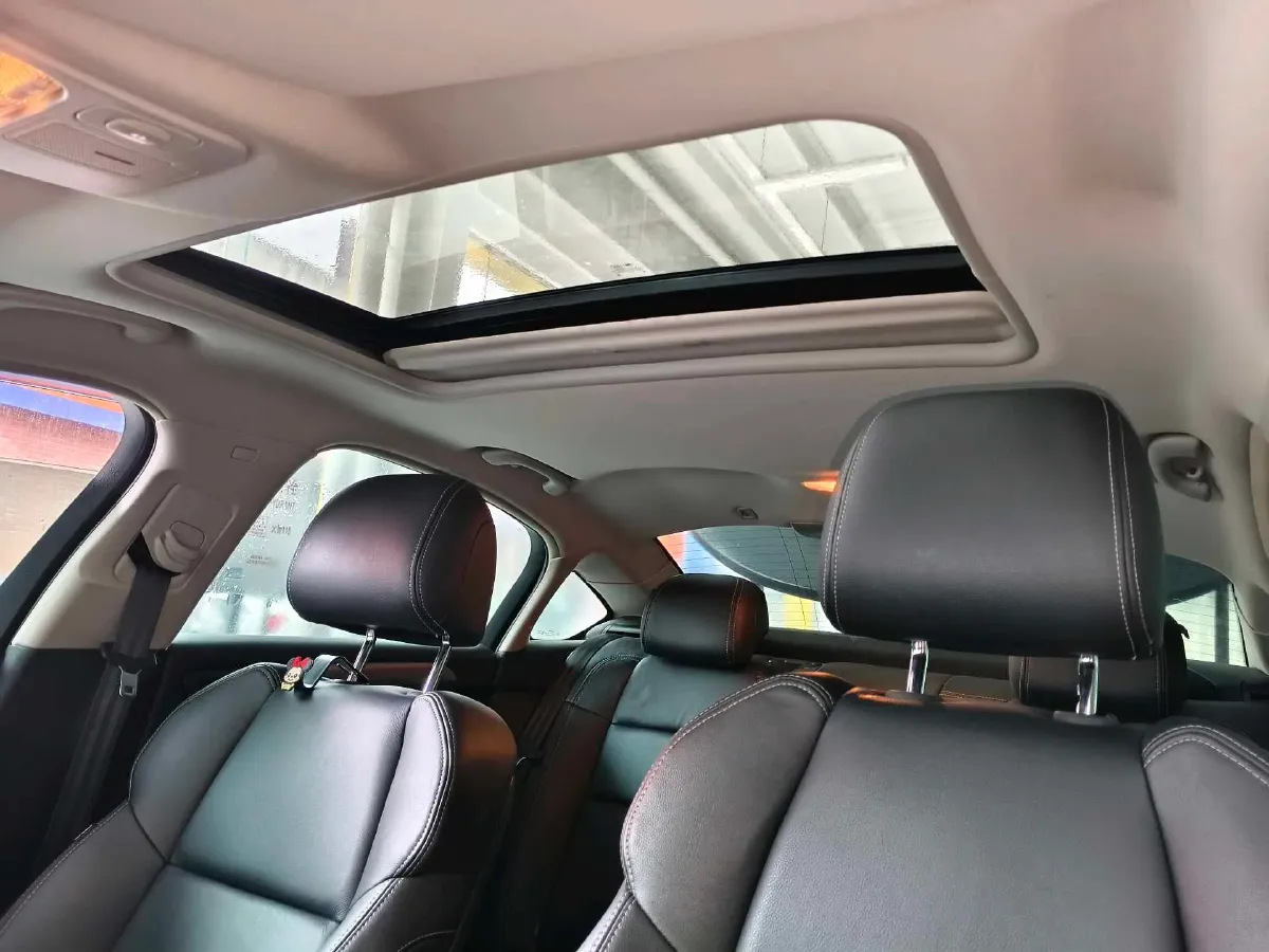 2017 Citroen C5 1.8T 204HP L4 6AT,autocango,china used car exporter,china ev exporter,chinese used car exporter,chinese used ev exporter