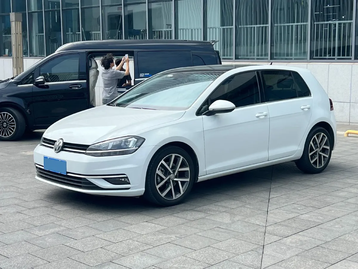 2019 Volkswagen Golf 1.4T 150HP L4 7DCT,autocango,china used car exporter,china ev exporter,chinese used car exporter,chinese used ev exporter