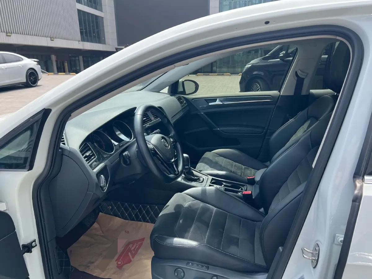 2019 Volkswagen Golf 1.4T 150HP L4 7DCT,autocango,china used car exporter,china ev exporter,chinese used car exporter,chinese used ev exporter
