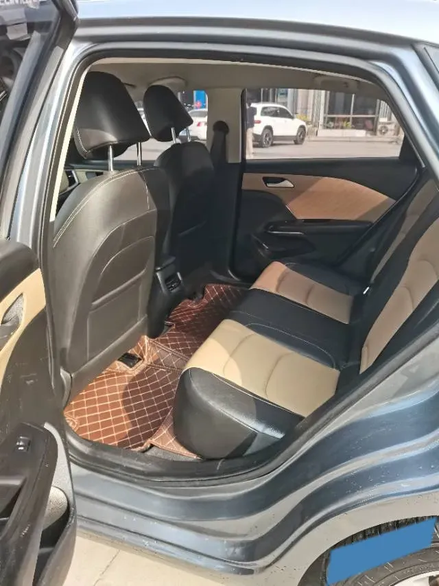 2020 Chevrolet Monza 1.5L 113HP L4 6AT,autocango,china used car exporter,china ev exporter,chinese used car exporter,chinese used ev exporter