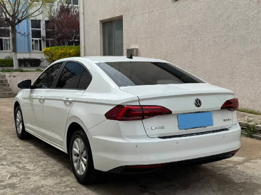 2021 Volkswagen Bora 1.5L 113HP L4 6AT,autocango,china used car exporter,china ev exporter,chinese used car exporter,chinese used ev exporter