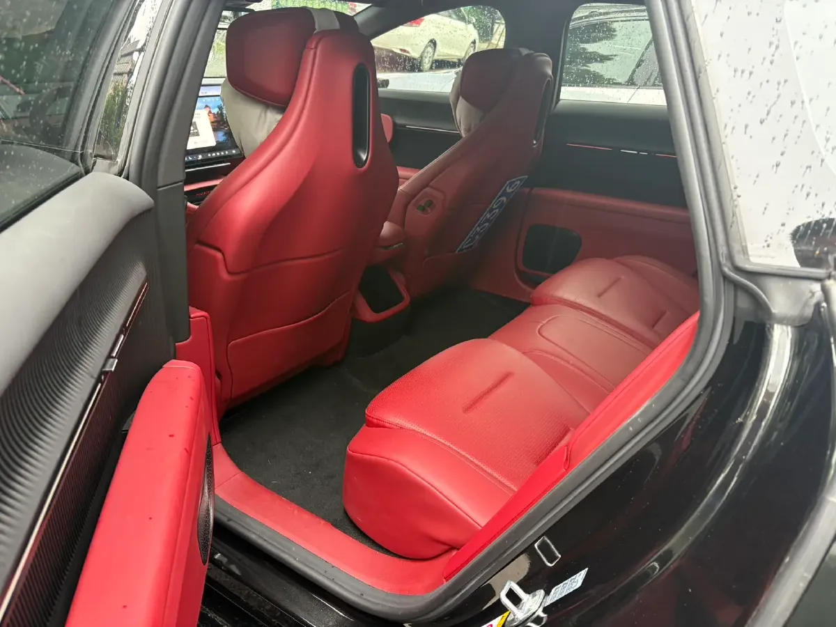 2025 Avatr 12 BEV,autocango,china used car exporter,china ev exporter,chinese used car exporter,chinese used ev exporter