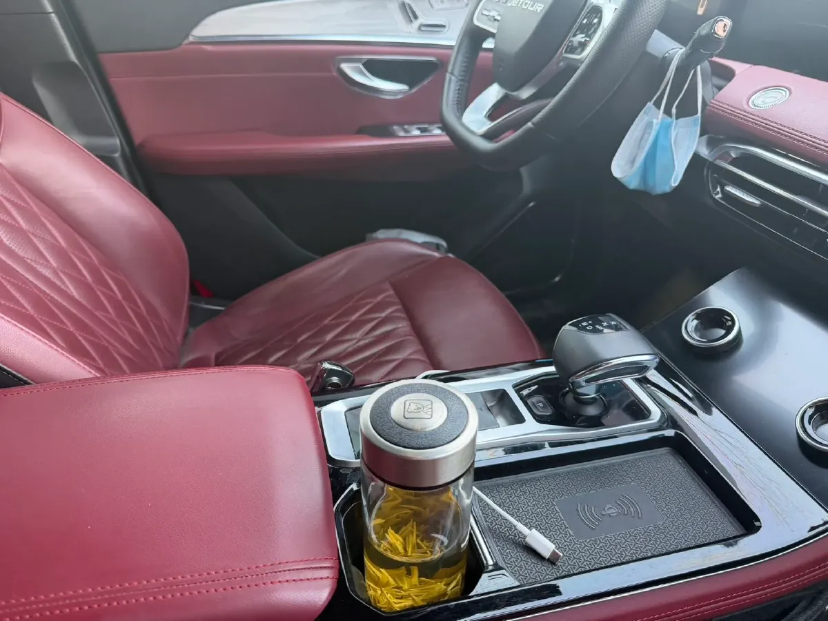 2023 Jetour X70 Plus 1.6T 197HP L4 7DCT,autocango,china used car exporter,china ev exporter,chinese used car exporter,chinese used ev exporter