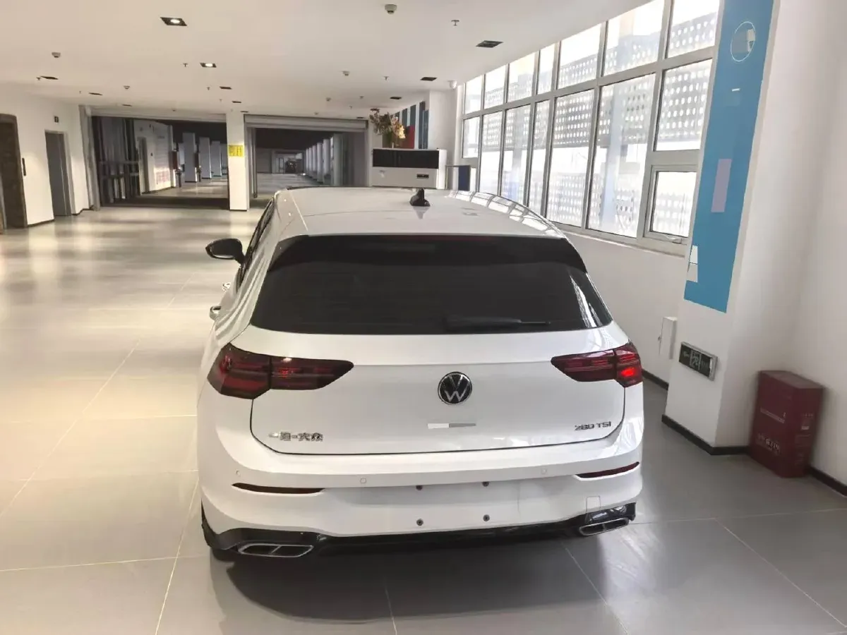 2023 Volkswagen Golf 1.4T 150HP L4 7DCT,autocango,china used car exporter,china ev exporter,chinese used car exporter,chinese used ev exporter