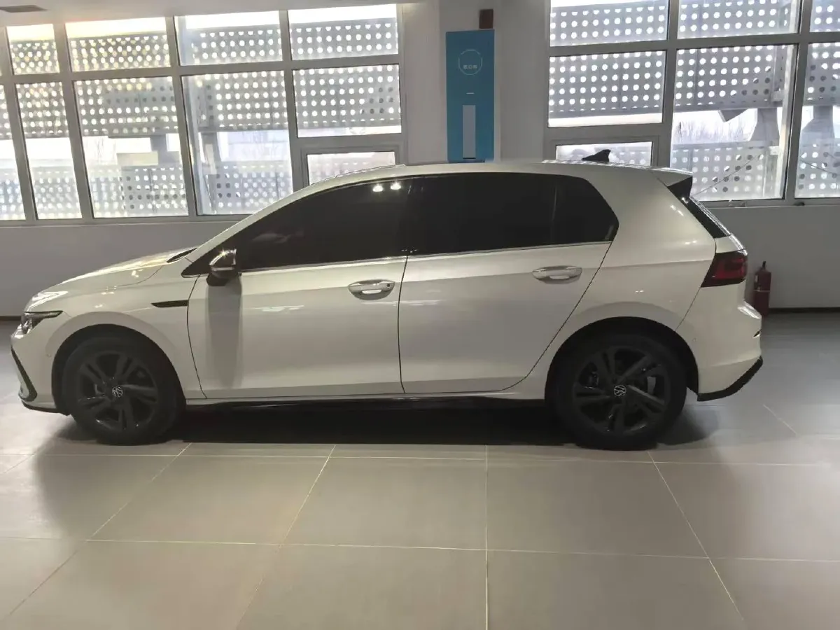 2023 Volkswagen Golf 1.4T 150HP L4 7DCT,autocango,china used car exporter,china ev exporter,chinese used car exporter,chinese used ev exporter