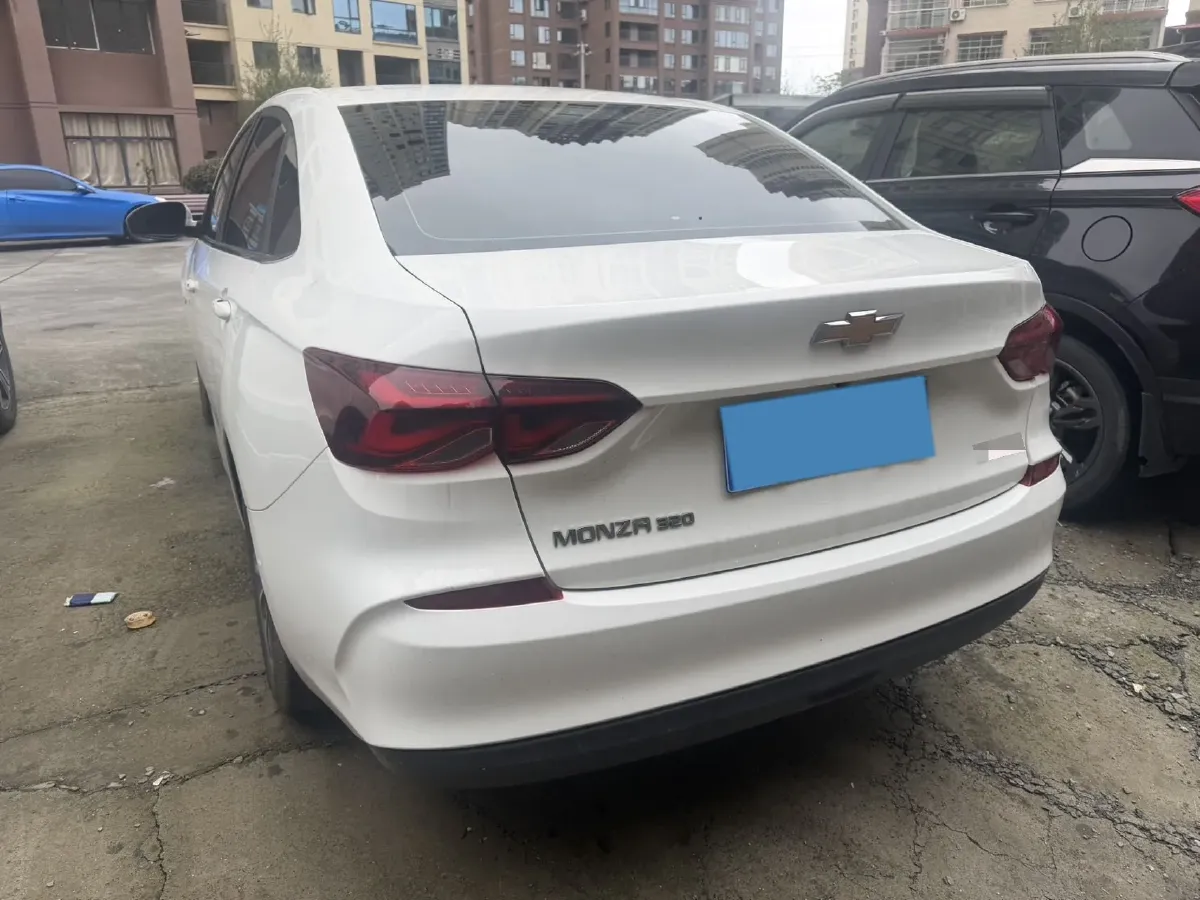 2021 Chevrolet Monza 1.5L 113HP L4 6AT,autocango,china used car exporter,china ev exporter,chinese used car exporter,chinese used ev exporter