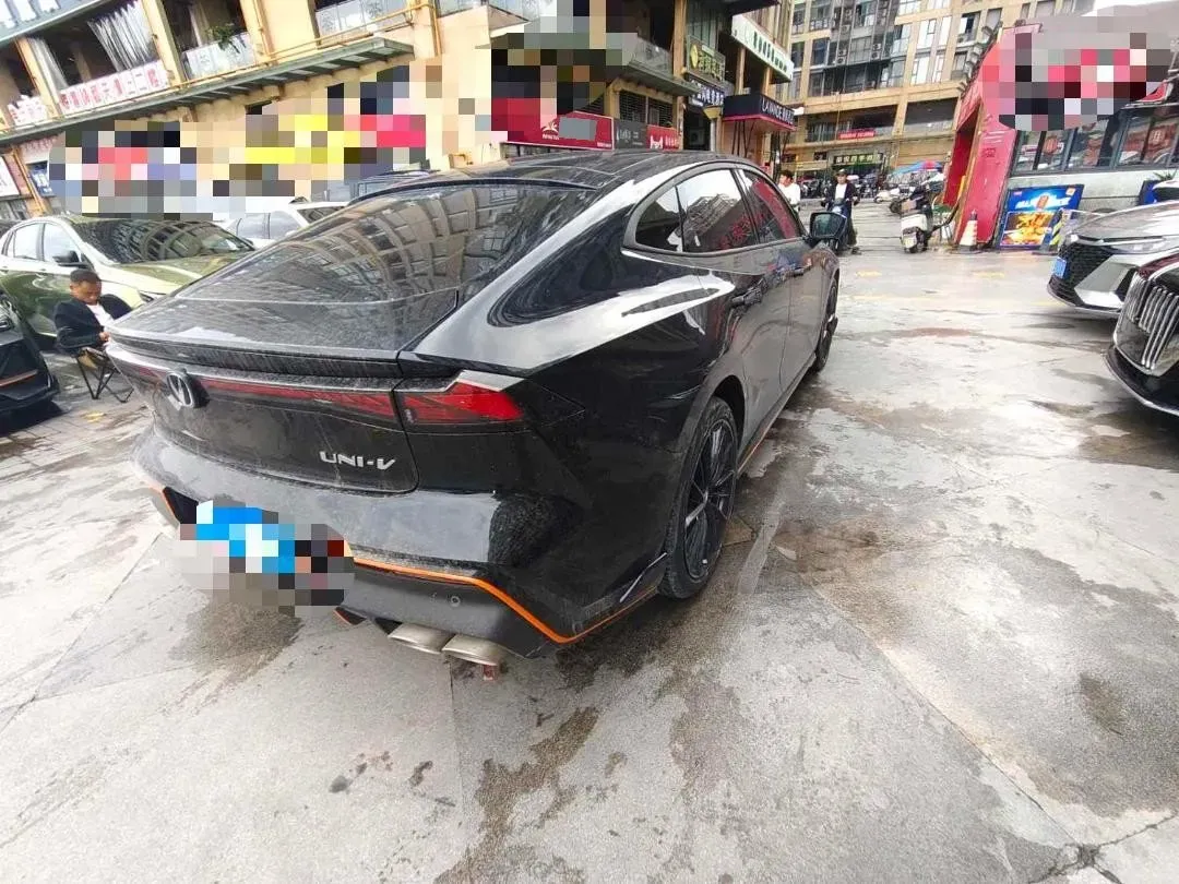 2023 ChangAn UNI-V 1.5T 188HP L4 7DCT,autocango,china used car exporter,china ev exporter,chinese used car exporter,chinese used ev exporter