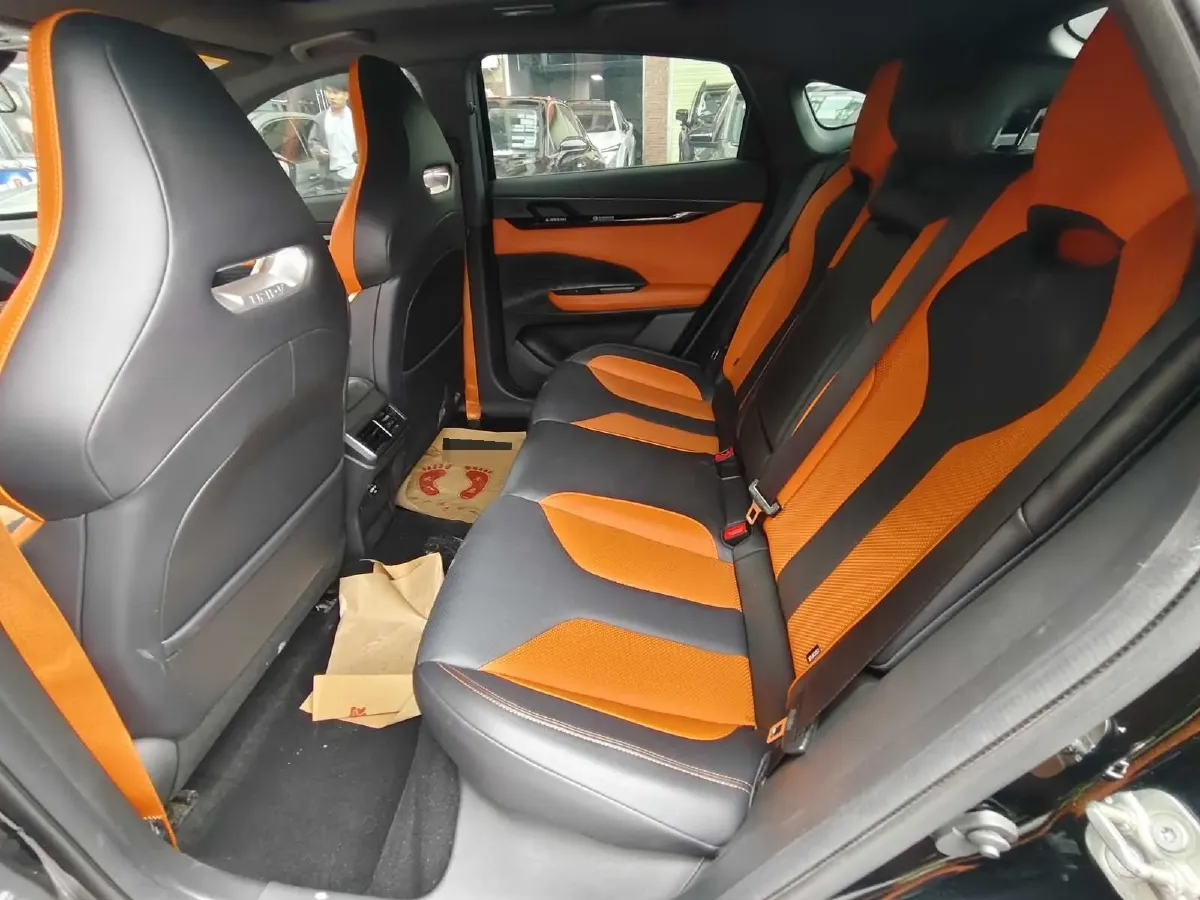 2023 ChangAn UNI-V 1.5T 188HP L4 7DCT,autocango,china used car exporter,china ev exporter,chinese used car exporter,chinese used ev exporter