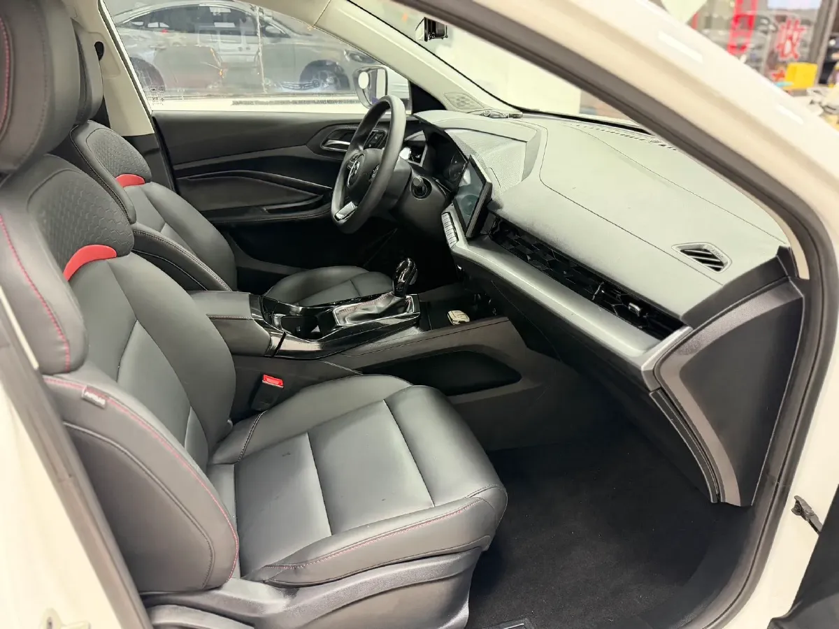 2021 MG 5 1.5L 120HP L4 CVT,autocango,china used car exporter,china ev exporter,chinese used car exporter,chinese used ev exporter