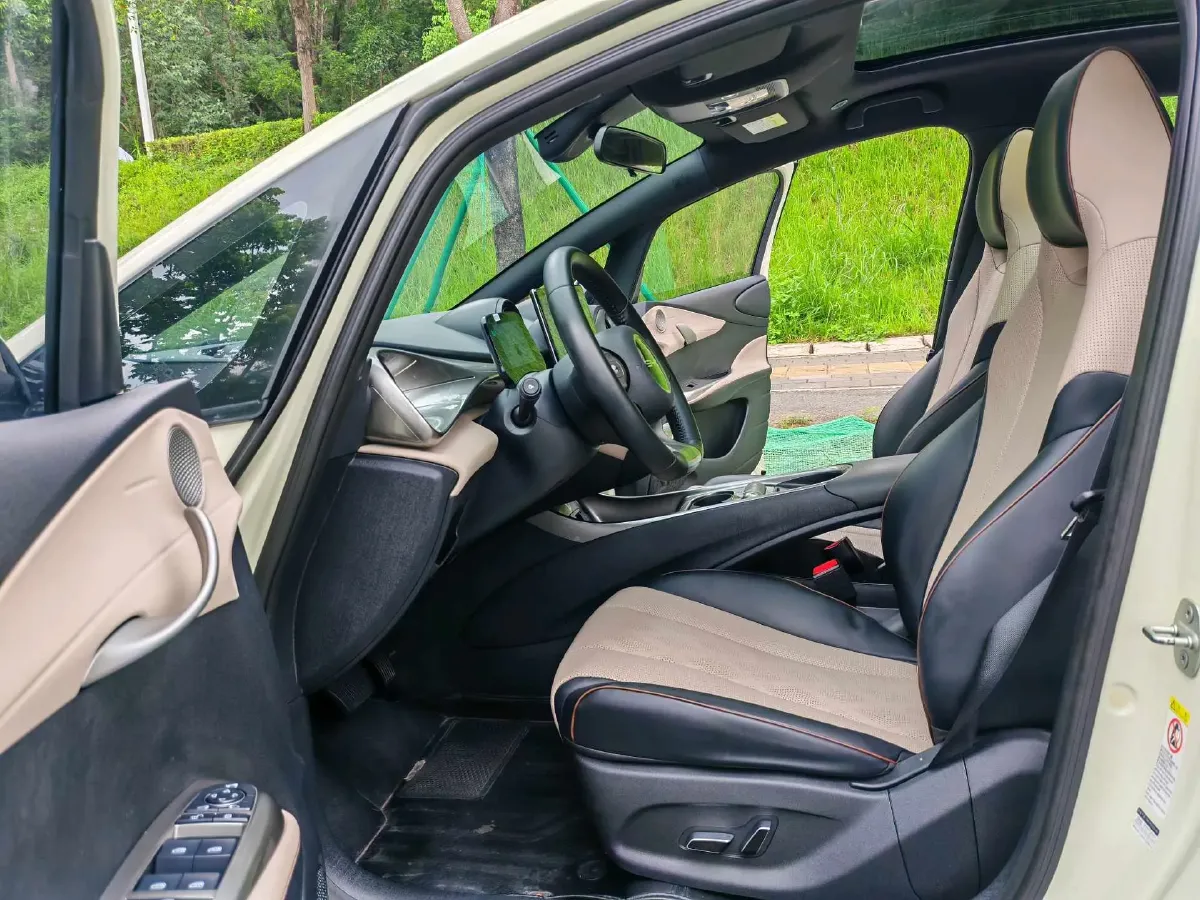 2023 BYD Dolphin BEV 44.928KWH,autocango,china used car exporter,china ev exporter,chinese used car exporter,chinese used ev exporter