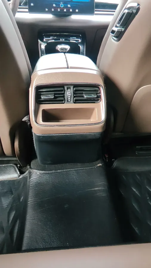 2020 WEY VV7 2.0T 227HP L4 7DCT PHEV,autocango,china used car exporter,china ev exporter,chinese used car exporter,chinese used ev exporter